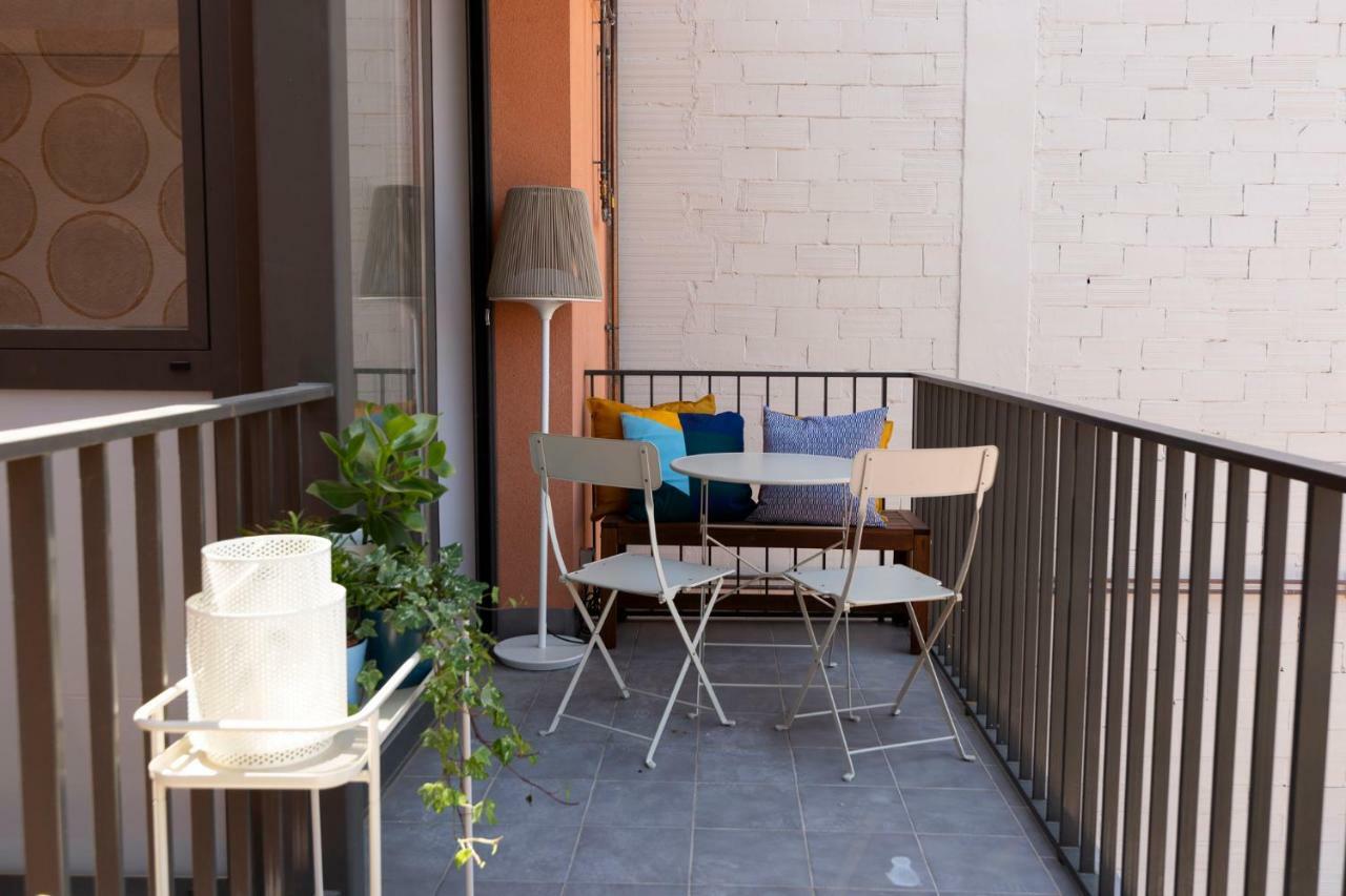 Mediterranean Barcelona Apartments エクステリア 写真